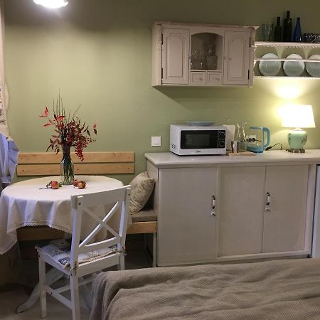 Cozy&Stylish Jonjoli Apartment Tbilisi ภายนอก รูปภาพ